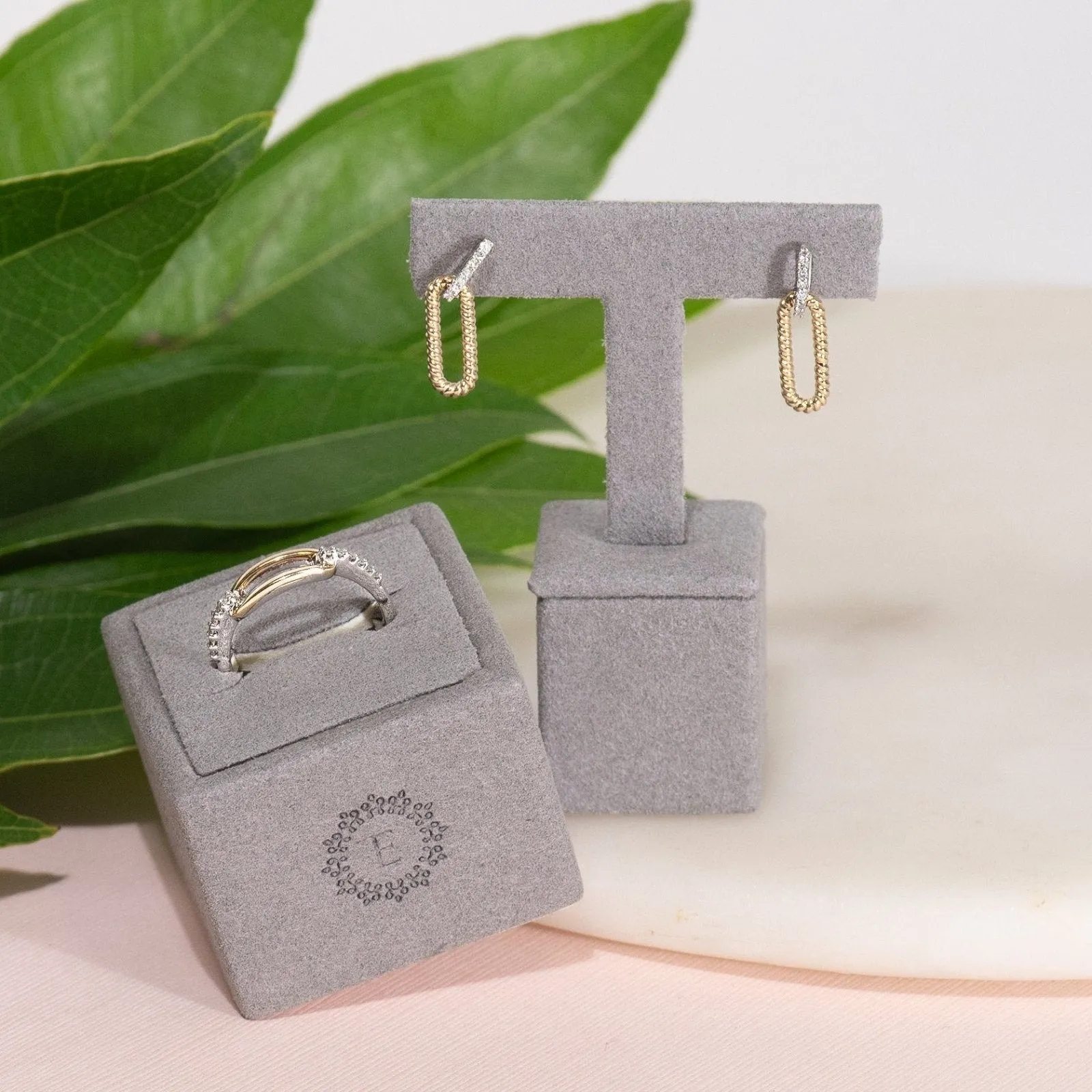 Dangling Cable Twisted Paperclip Stud Earrings