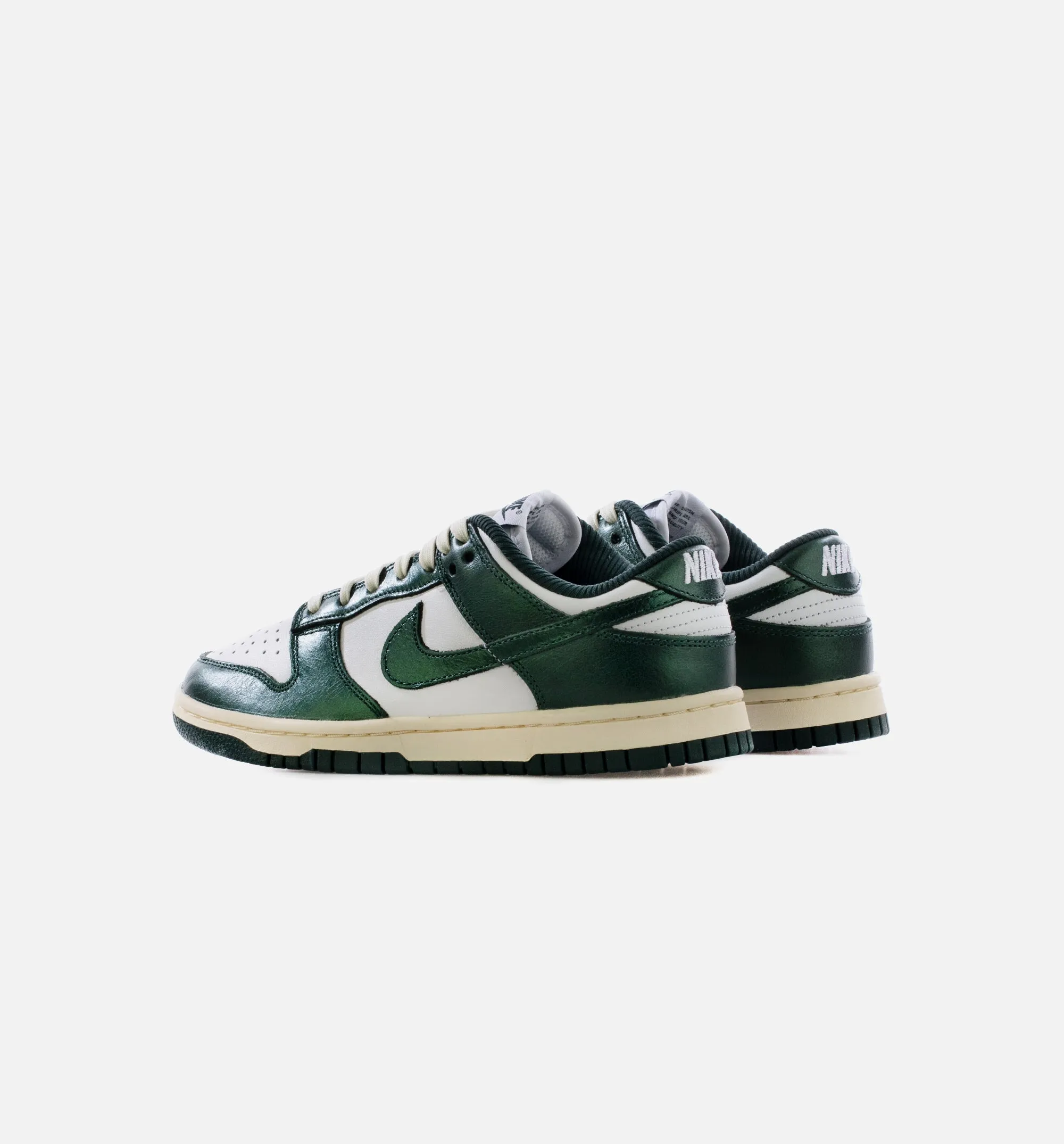 Dunk Low Vintage Green Womens Lifestyle Shoe - Green Limit One Per Customer