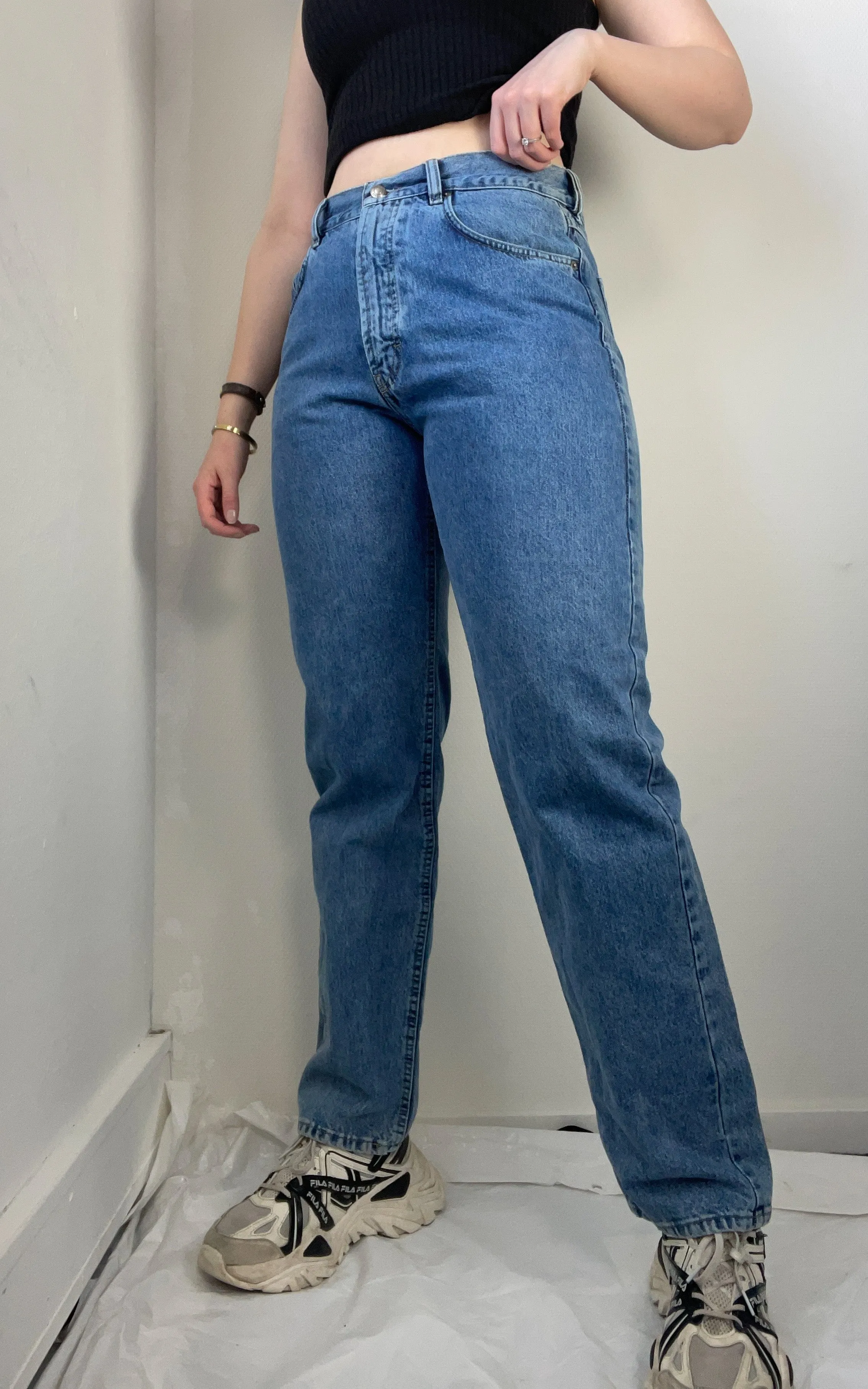 HUGO BOSS HIGH WAISTED JEANS L