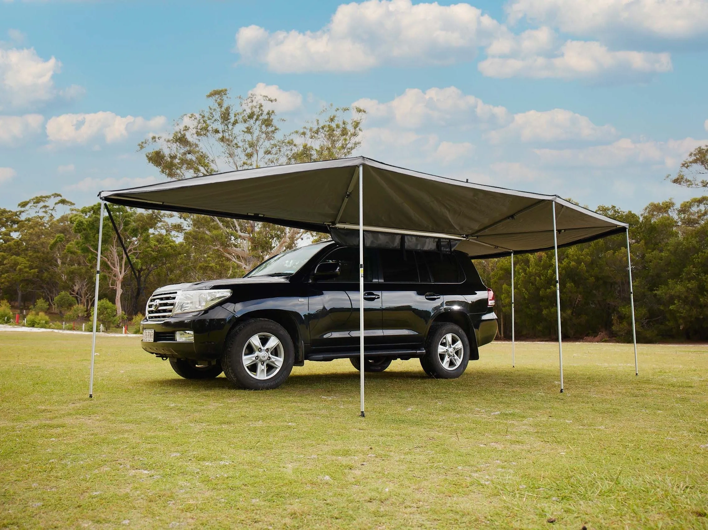 SALE OUTBOUND Rapid 6 Deluxe 2.4L Wing Awning with Valance V2- 270 degree