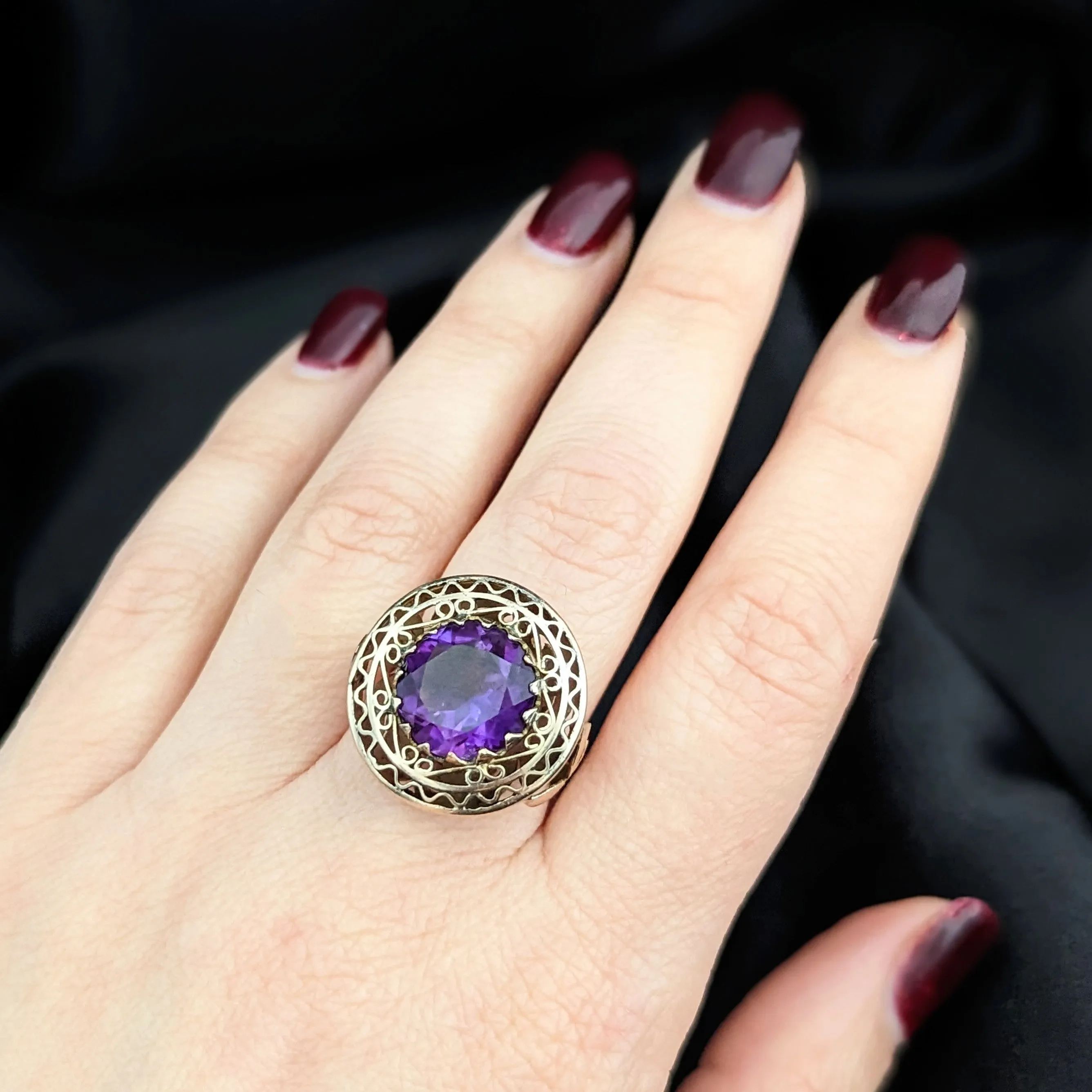 The Marfa - Vintage Amethyst 14k Yellow Gold Cocktail Ring