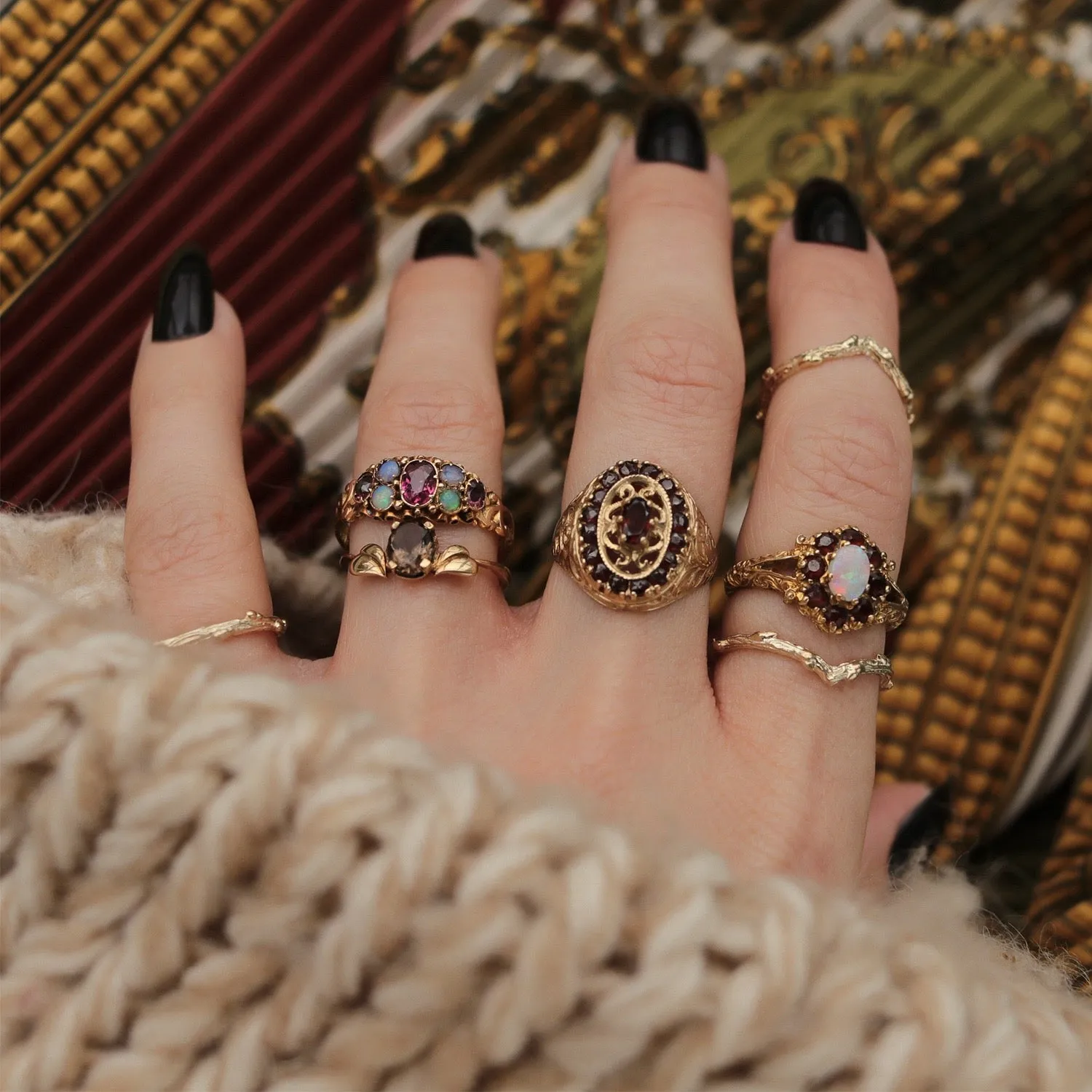 Vintage | Effie Garnet Ring